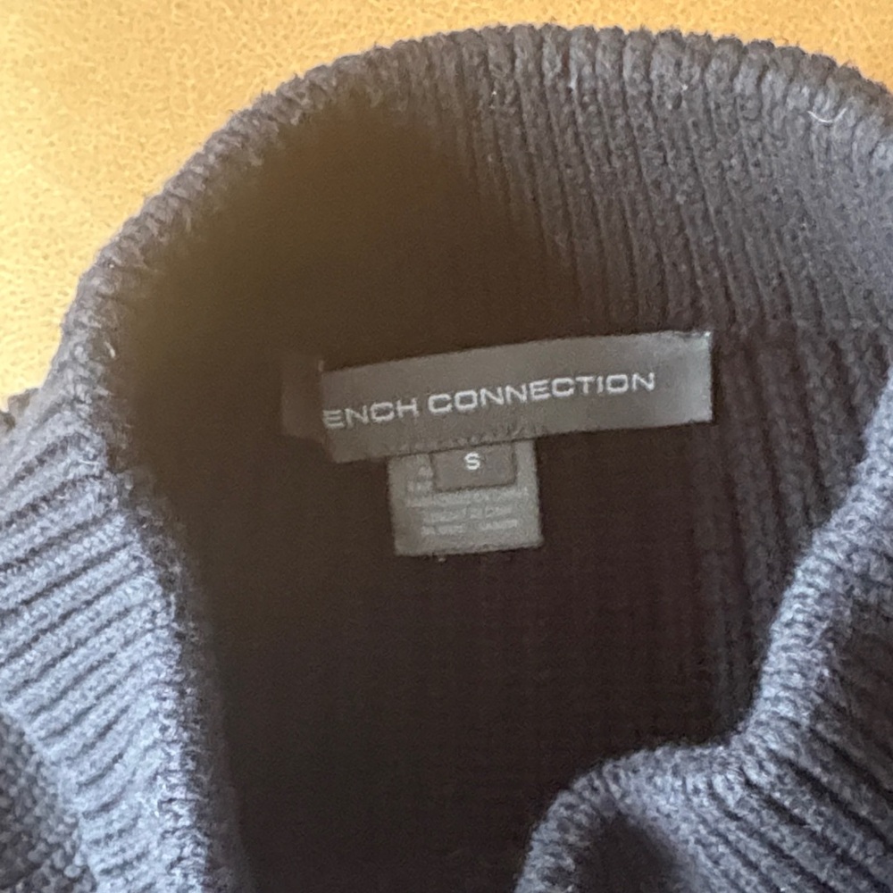 French Connection Women's Black, Gray, and White Sweater pack of 5 sweaters - Picture 9 of 12